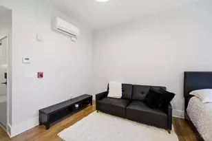 33 E Court St, Cincinnati, OH 45202 - Photo 8