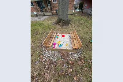 1229 Meadowbright Lane, Cincinnati, OH 45230 - Photo 10