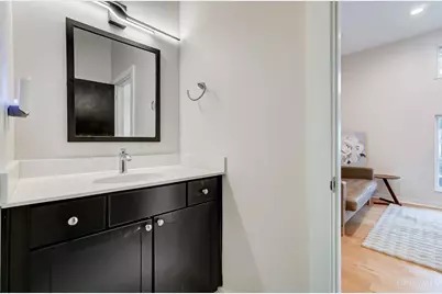 1150 Vine Street #12, Cincinnati, OH 45202 - Photo 28