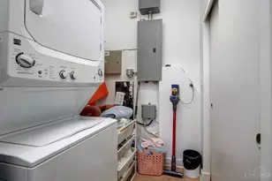 1150 Vine St, Cincinnati, OH 45202 - Photo 30