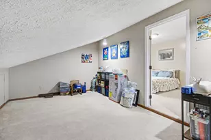 5707 Whistling Wind Ln, Milford, OH 45150 - Photo 16