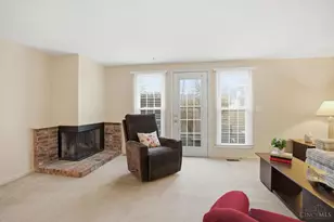 8061 Highfield Ct, Sycamore Township, OH 45242 - Photo 12
