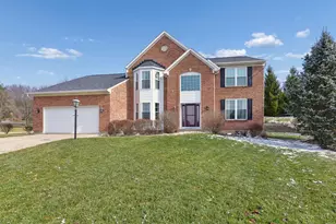 8320 Katies Ct, Anderson Township, OH 45244 - Photo 2