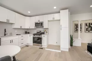 817 Hawthorne Ave, Cincinnati, OH 45205 - Photo 12