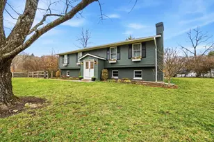 2 Kris Cir, Terrace Park, OH 45174 - Photo 2