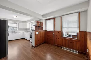 313 Pershing Ave, Lockland, OH 45215 - Photo 16