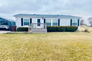 653 Burnett Rd, Sabina, OH 45169 - Photo 1