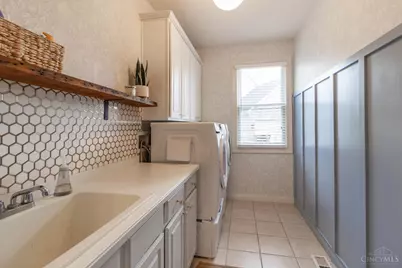 790 Cedar Drive, Miami Township, OH 45140 - Photo 18