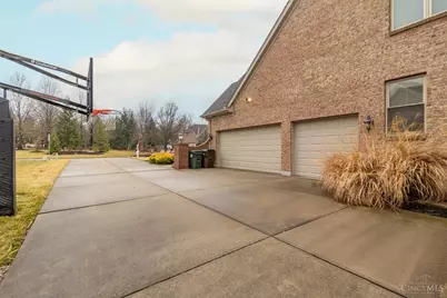 790 Cedar Drive, Miami Township, OH 45140 - Photo 52