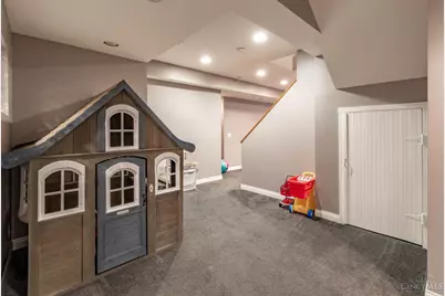 790 Cedar Drive, Miami Township, OH 45140 - Photo 44