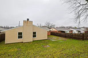 10086 Windswept Ln, Colerain Township, OH 45251 - Photo 32