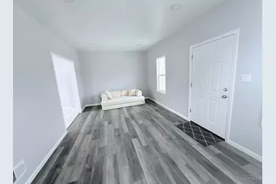 945 Springfield Street, Dayton, OH 45403 - Photo 8