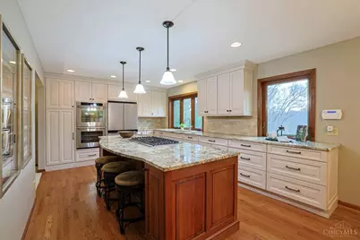 4324 Marcrest Drive, Cincinnati, OH 45211 - Photo 14