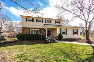 1301 Parkway Ct, Fairfield, OH 45014 - Photo 2