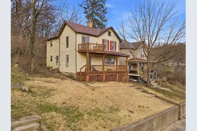 210 Sekitan Avenue, Miami Township, OH 45001 - Photo 2