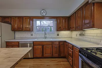 1013 Ligorio Avenue, Green Hills, OH 45218 - Photo 20