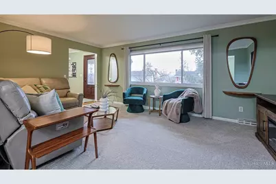 1013 Ligorio Avenue, Green Hills, OH 45218 - Photo 8