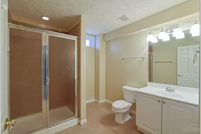 6793 Jennifer Lynn Drive, Cincinnati, OH 45248 - Photo 38