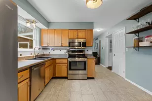 1662 Hilltree Dr, Anderson Township, OH 45255 - Photo 12