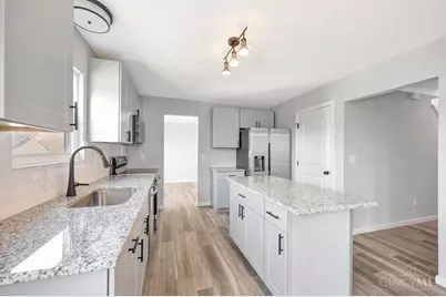 875 Venetian Terrace, Cincinnati, OH 45224 - Photo 16