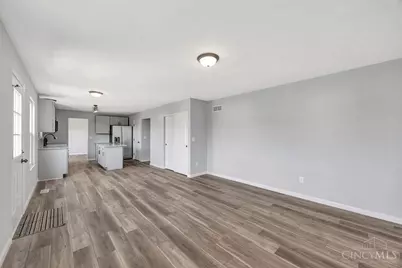 875 Venetian Terrace, Cincinnati, OH 45224 - Photo 24