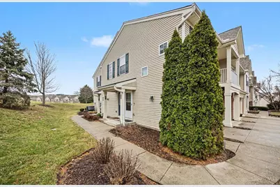 9382 Stoneybrooke #13B, Springfield Township, OH 45231 - Photo 2