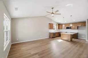 2062 Pine Forest Dr, Miamisburg, OH 45342 - Photo 6