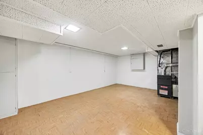 8628 Mockingbird Lane, Springfield Township, OH 45231 - Photo 18