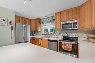 707 Hesse Dr, Perry Township, OH 45118 - Photo 12