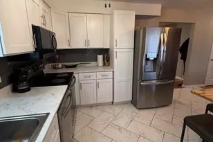 9732 Woodmill Ln, Springfield Township, OH 45231 - Photo 6