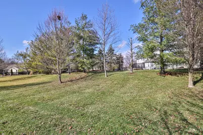 1790 Amberwood Way, Hamilton Township, OH 45039 - Photo 28