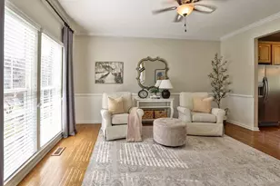 1790 Amberwood Way, Hamilton Township, OH 45039 - Photo 4