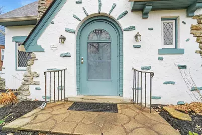 1352 Westminster Drive, Cincinnati, OH 45229 - Photo 2