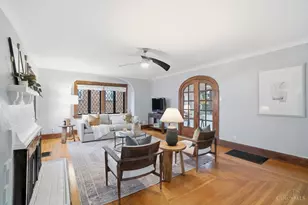 1352 Westminster Dr, Cincinnati, OH 45229 - Photo 6