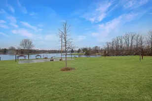 616 Lorelei Dr, Perry Township, OH 45118 - Photo 36