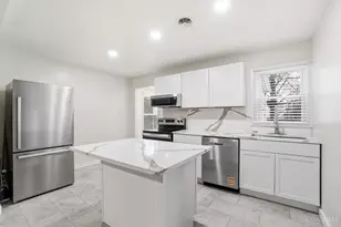 200 N 1st St, Trenton, OH 45067 - Photo 8