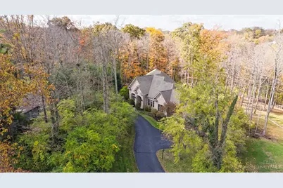 7365 Drake Road, Indian Hill, OH 45243 - Photo 38