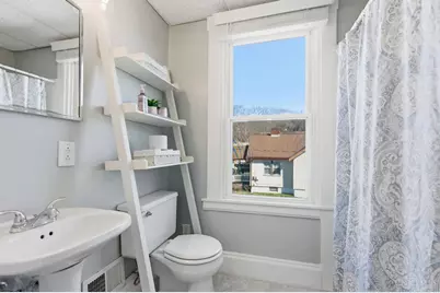 6867 Hurd Avenue, Columbia Township, OH 45227 - Photo 22