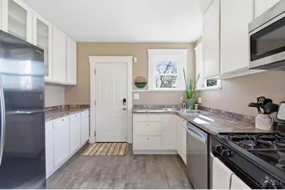 6867 Hurd Avenue, Columbia Township, OH 45227 - Photo 14