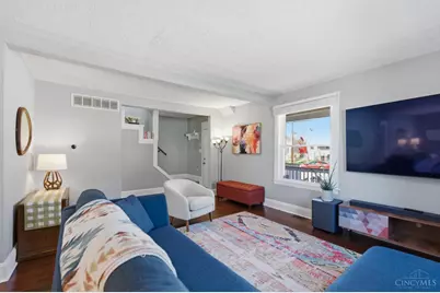 6867 Hurd Avenue, Columbia Township, OH 45227 - Photo 6