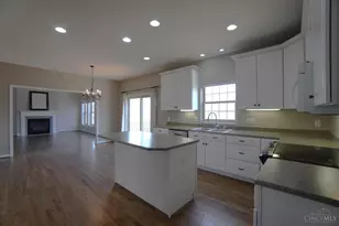 5876 Sutters Mill Dr, Green Township, OH 45247 - Photo 10