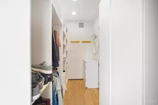 2801 Erie Ave, Cincinnati, OH 45208 - Photo 34