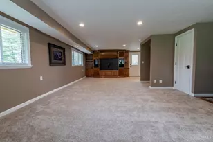 817 Locust Corner Rd, Pierce Township, OH 45245 - Photo 30