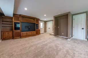 817 Locust Corner Rd, Pierce Township, OH 45245 - Photo 28