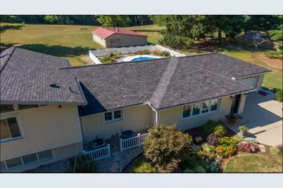 817 Locust Corner Road, Pierce Township, OH 45245 - Photo 2