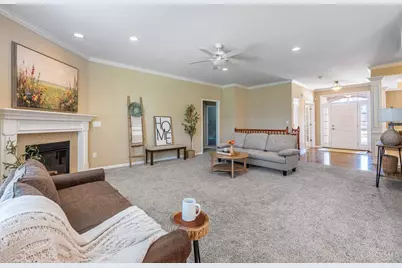 3466 Renaissance Court, Franklin, OH 45005 - Photo 8