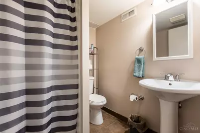 3566 Harrow Avenue, Cincinnati, OH 45209 - Photo 16