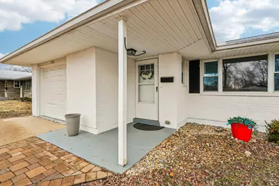 490 W Market Street, Springboro, OH 45066 - Photo 4