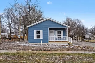 715 Walnut St, Franklin Township, OH 45120 - Photo 1