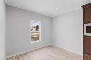 715 Walnut St, Franklin Township, OH 45120 - Photo 10